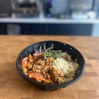 Courge en croute de quinoa et parmesan repas pret a manger